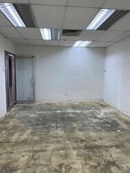 Beauty World Plaza (D21), Shop House #586026401
